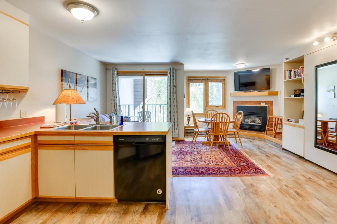 Ski-Inandski-Out Retreat With Iron Horse Pool Access! Winter Park Esterno foto