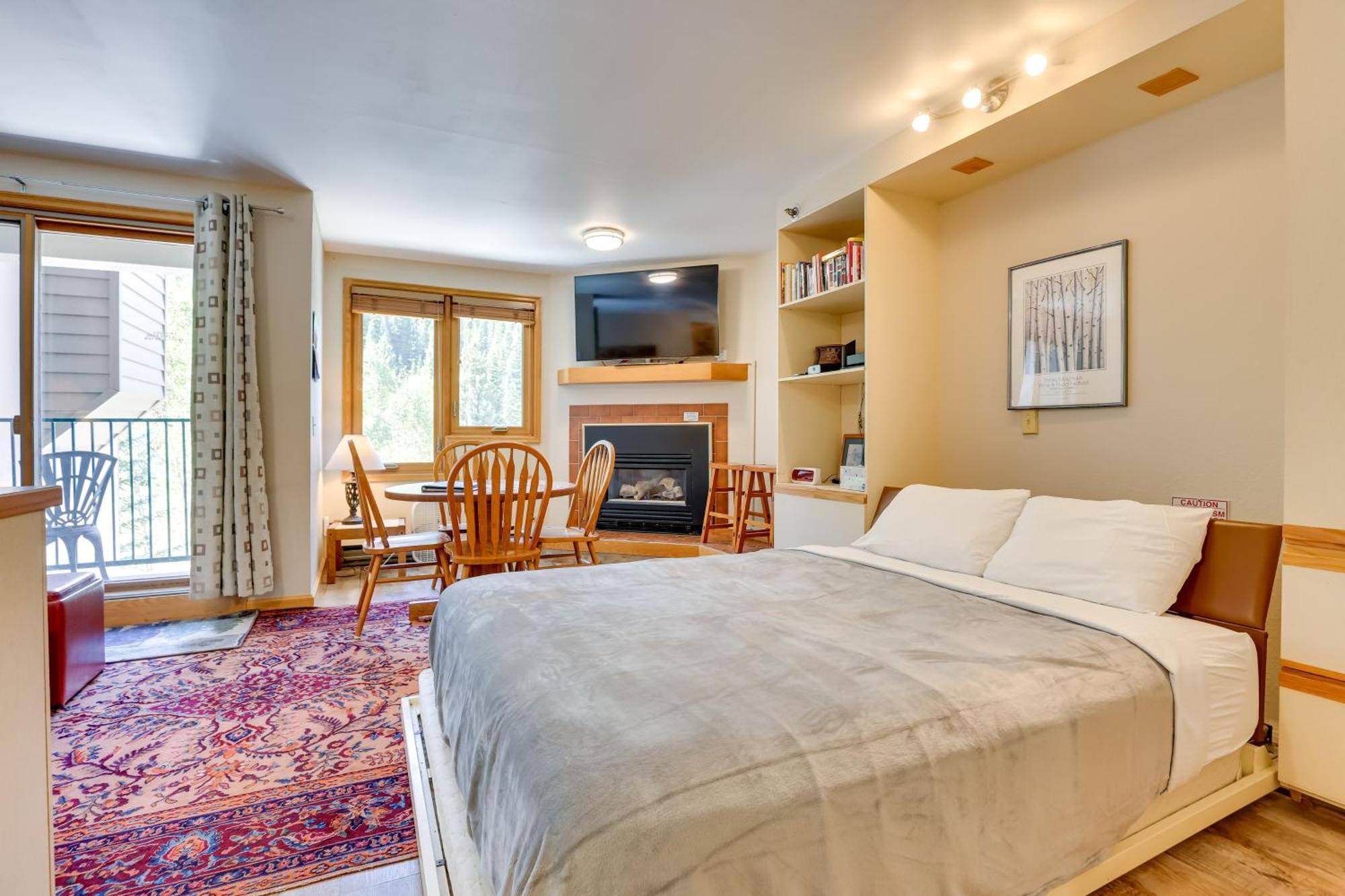 Ski-Inandski-Out Retreat With Iron Horse Pool Access! Winter Park Esterno foto