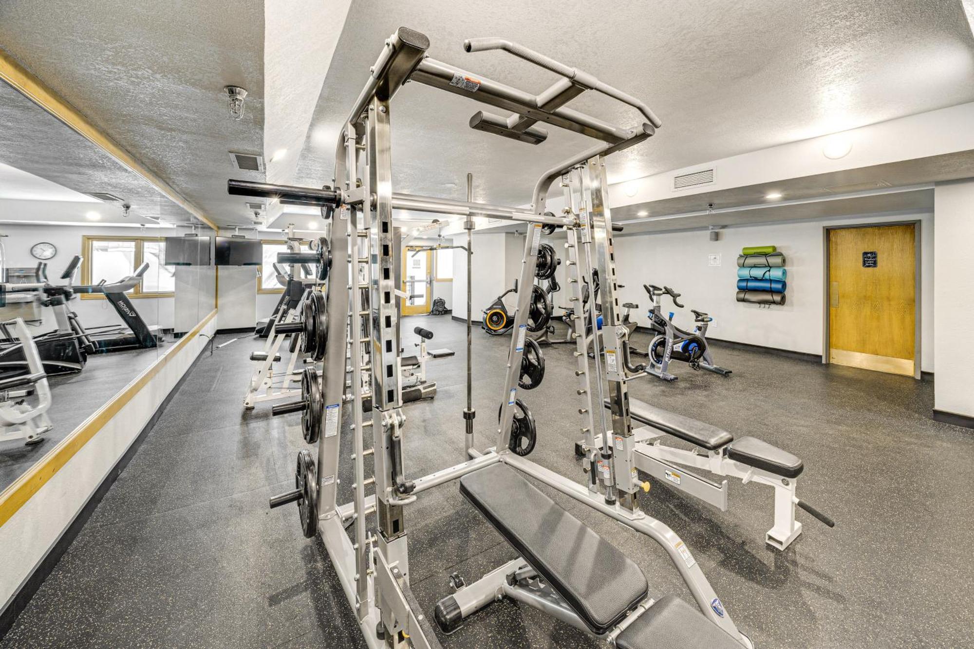 Ski-Inandski-Out Retreat With Iron Horse Pool Access! Winter Park Esterno foto