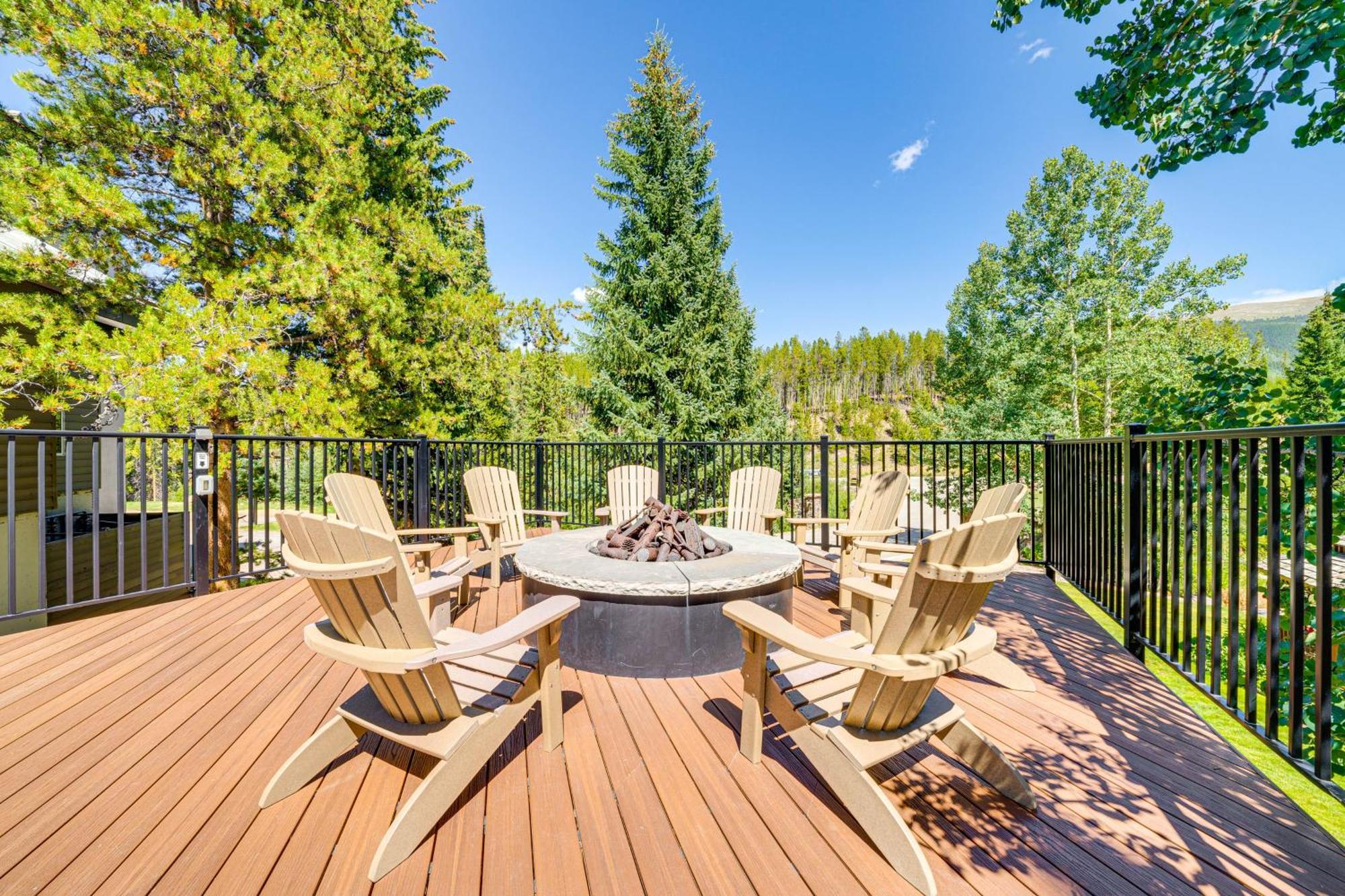 Ski-Inandski-Out Retreat With Iron Horse Pool Access! Winter Park Esterno foto